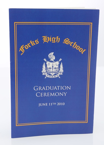 64923-forks-high-school-graduation-brochures-1_orig